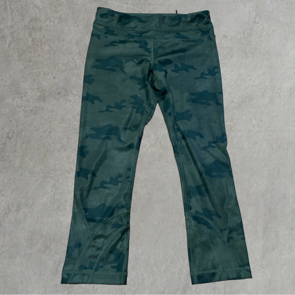 Lululemon Athletic Capris